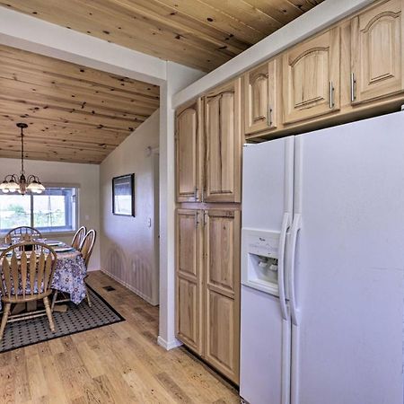 Rustic Bullhead City Retreat With Porch And Views Eksteriør bilde