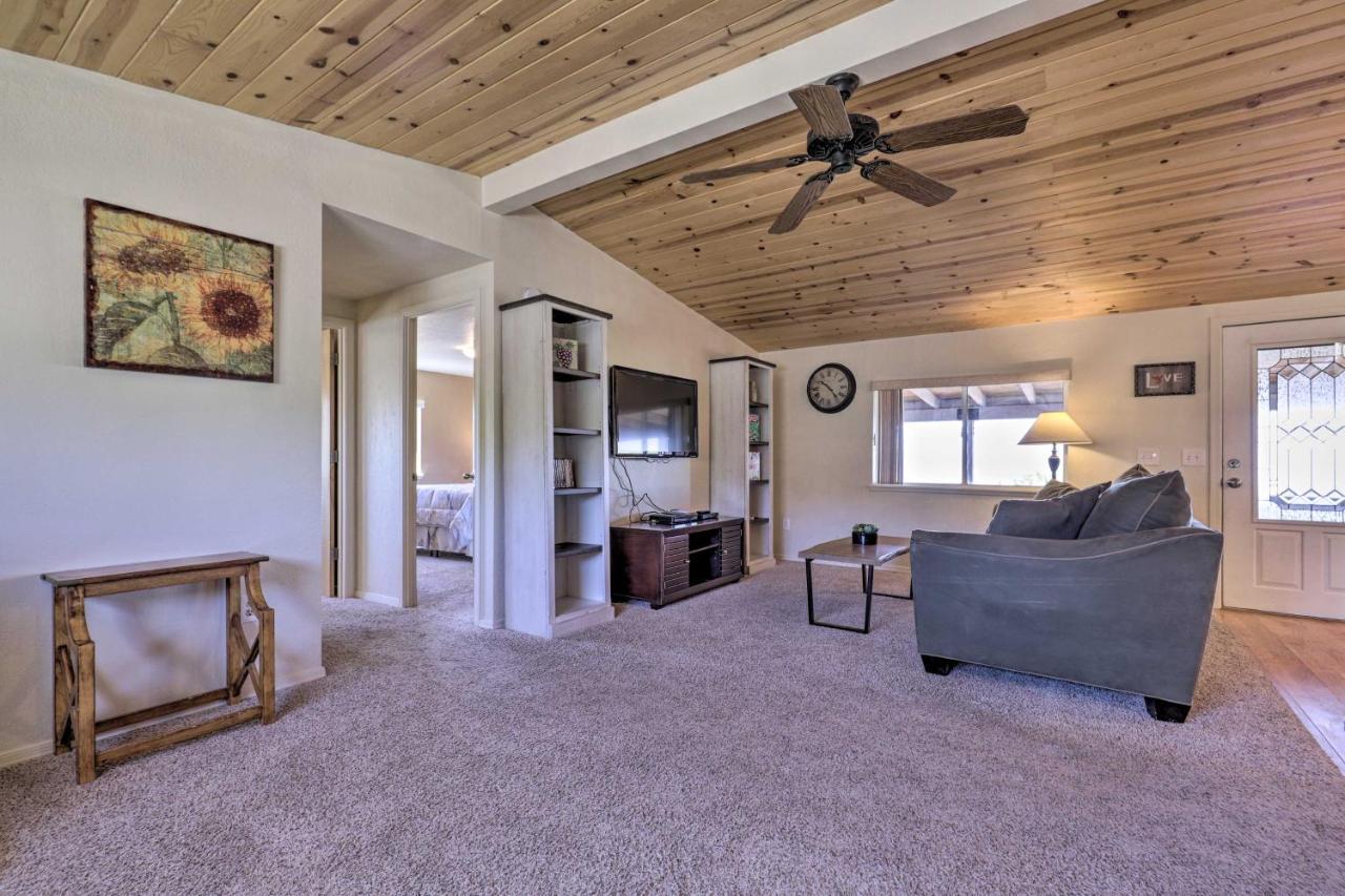 Rustic Bullhead City Retreat With Porch And Views Eksteriør bilde