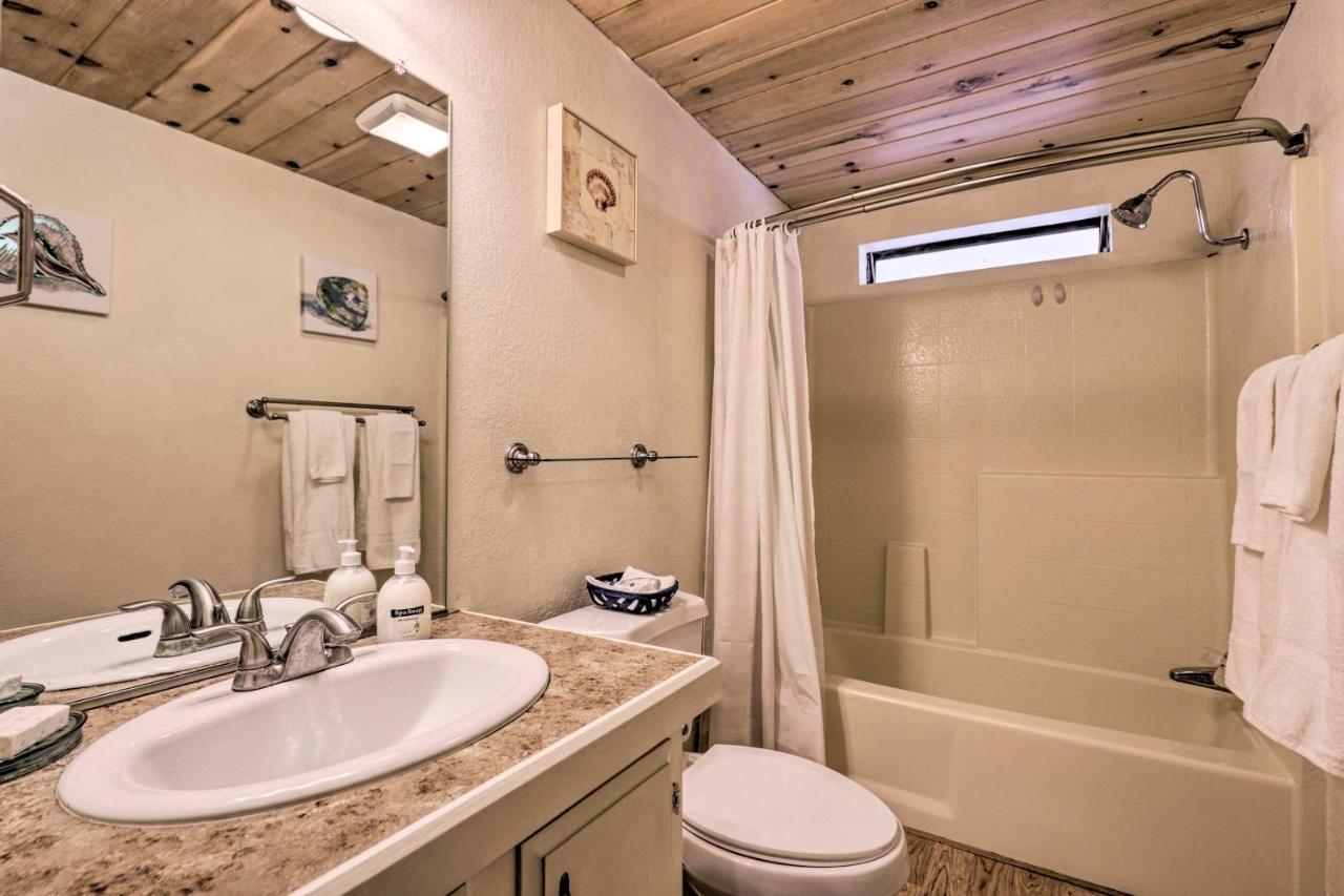 Rustic Bullhead City Retreat With Porch And Views Eksteriør bilde