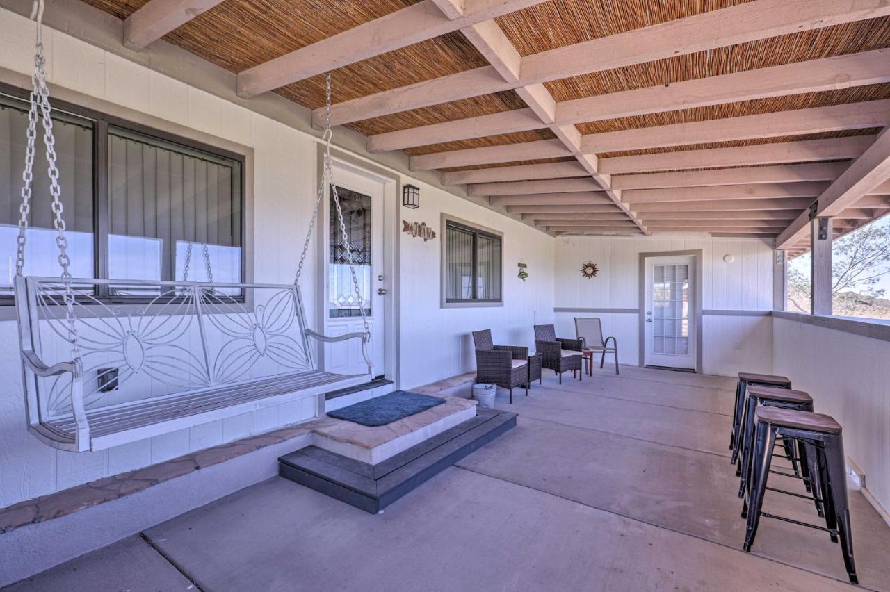 Rustic Bullhead City Retreat With Porch And Views Eksteriør bilde